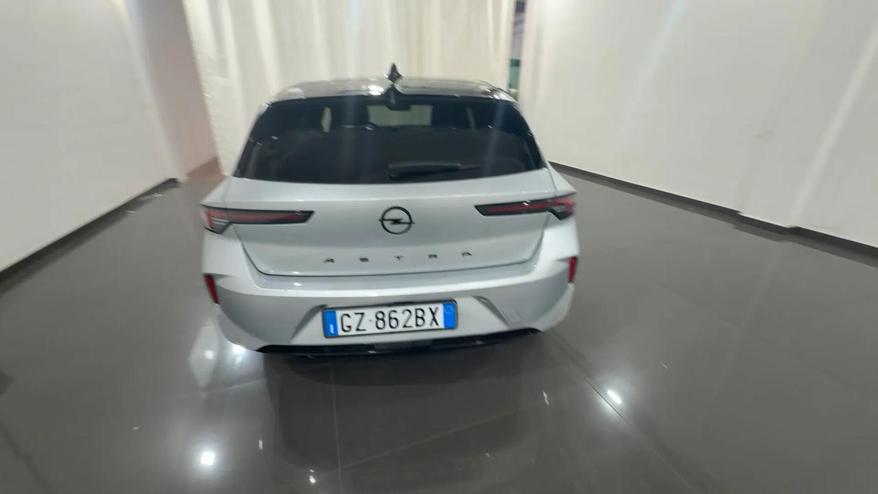 Opel Astra 1.2 Turbo 130 CV GS