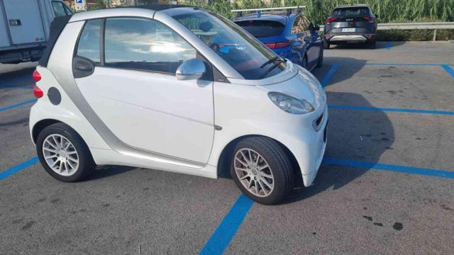 SMART ForTwo 1000 52 kW MHD cabrio passion