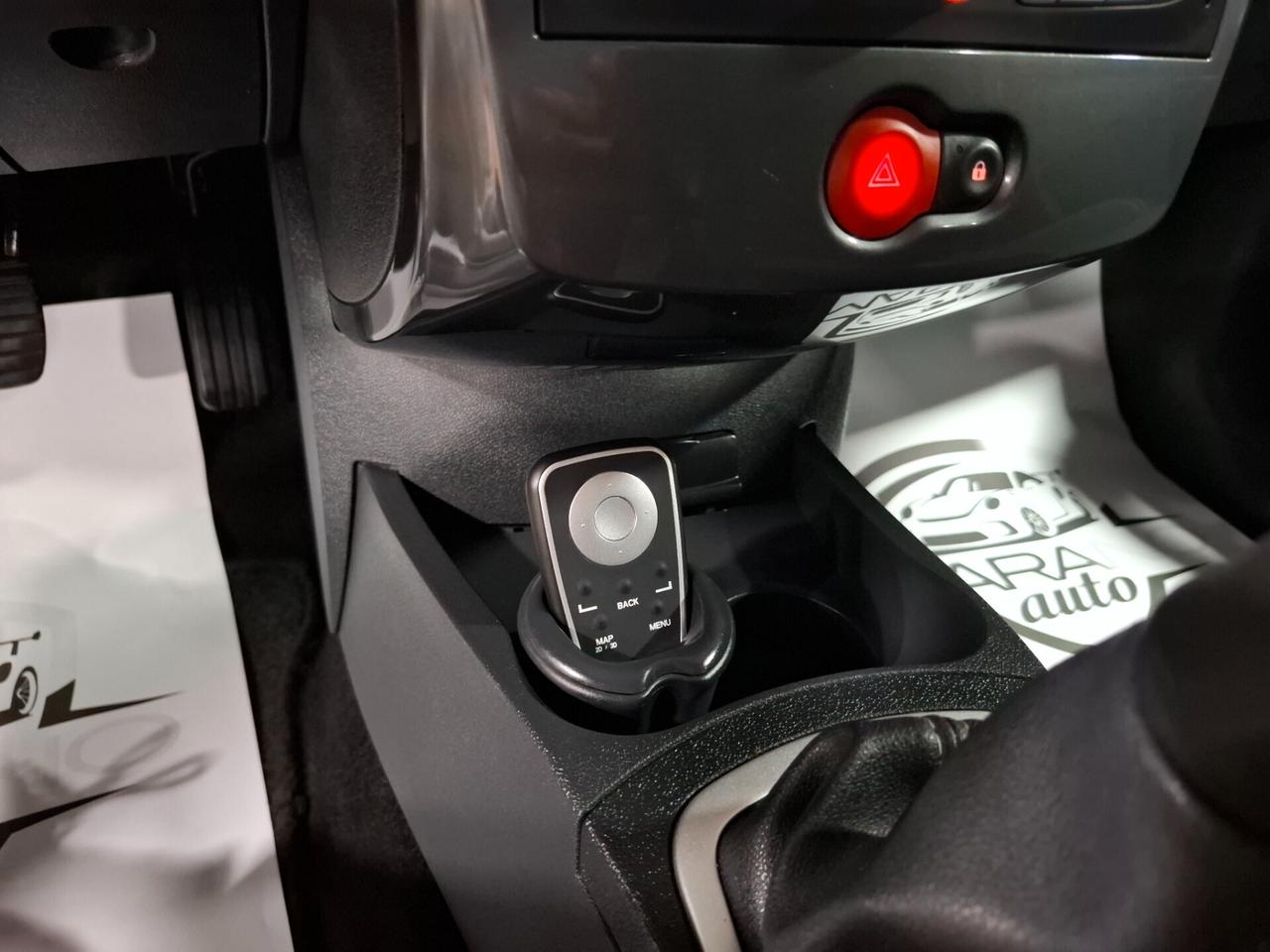 Renault Clio 1.2 benzina"20 TH" Neopatentato
