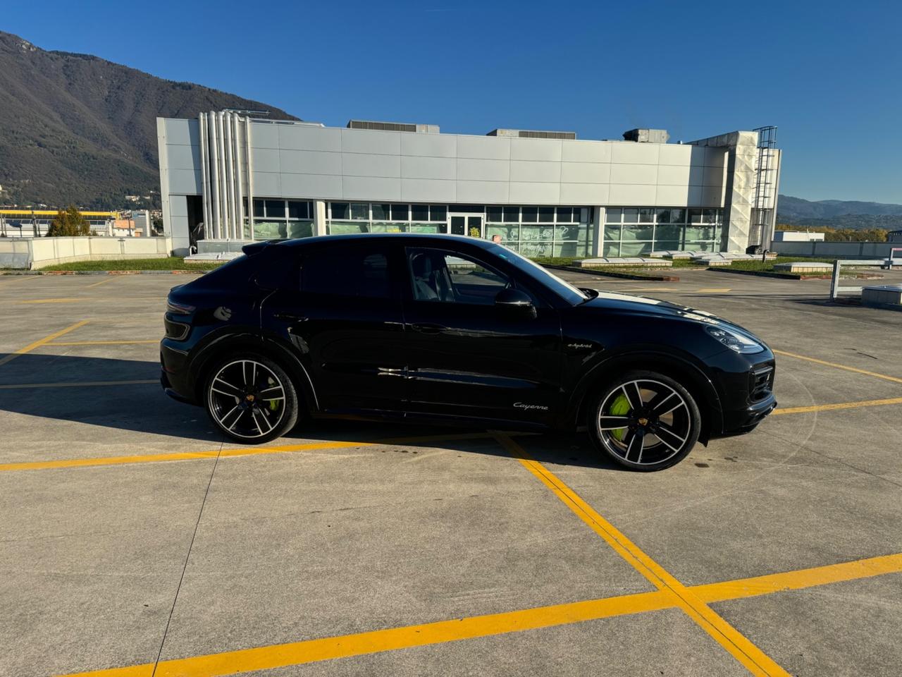 Porsche Cayenne Coupé 3.0 V6 E-Hybrid