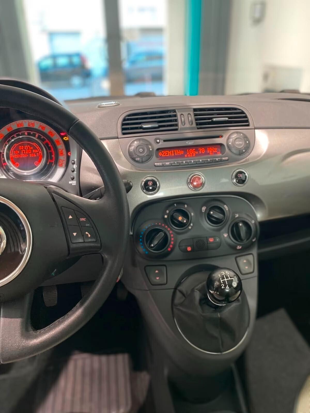 Fiat 500 1.2 Lounge