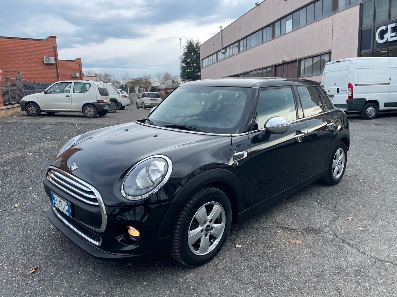 Mini 1.2 One 5 porte 102CV *OK NEOPATENTATI*
