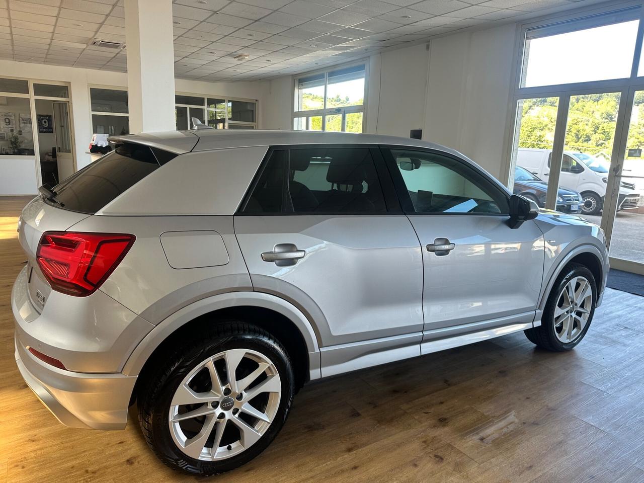Audi Q2 30 1.0 tfsi S line edition s-tronic