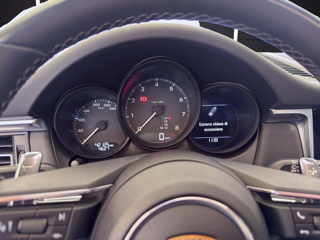 Porsche Macan 2.0 265cv pdk