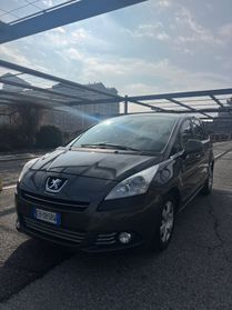 Peugeot 5008 2.0 HDi 150CV Business