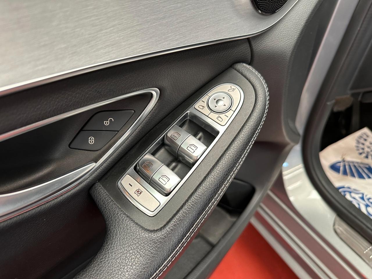 Mercedes-benz C 220d 170cv Auto Premium AMG Night Edition