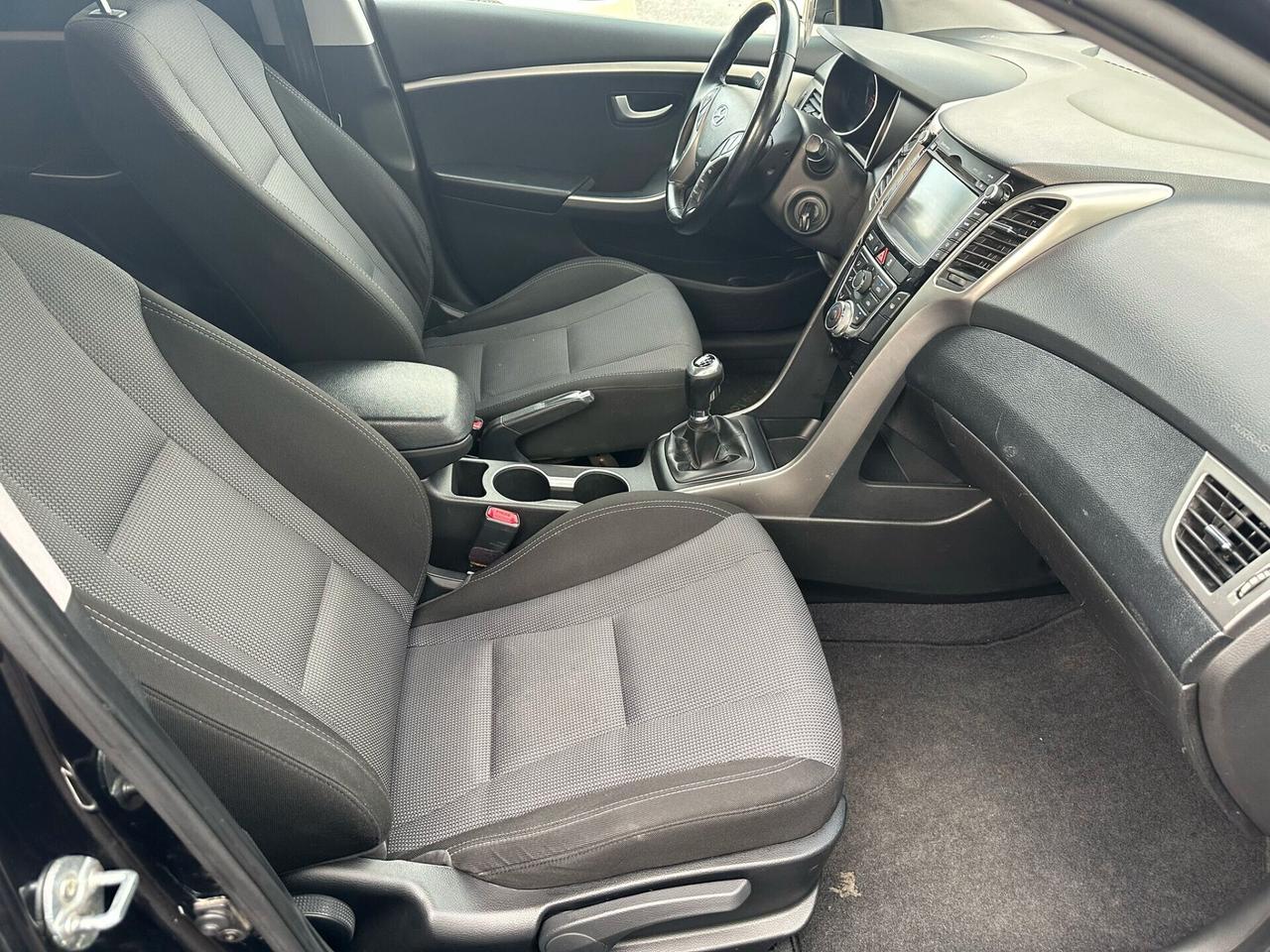 Hyundai i30 1.6 CRDi 5p. Classic