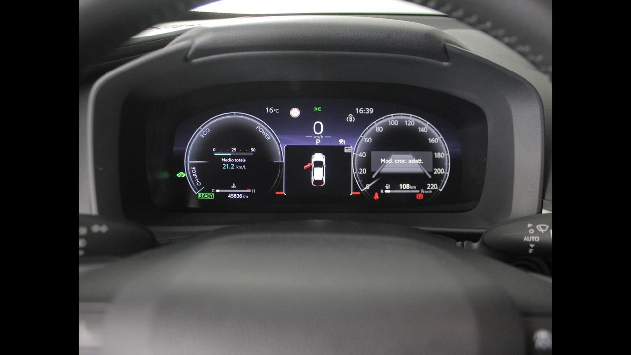 TOYOTA C-HR II 2023 - C-HR 1.8 hev Trend fwd e-cvt