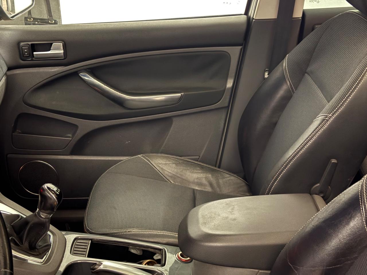 Ford C-Max 2.0 145 CV Bz.- GPL Titanium