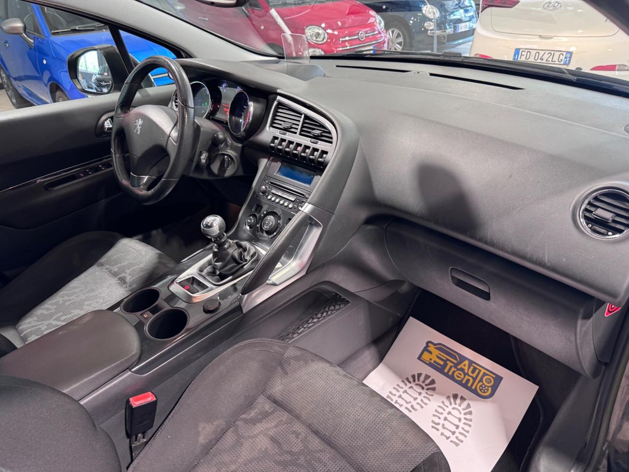 Peugeot 3008 2.0 HDi 150CV Allure gancio traino