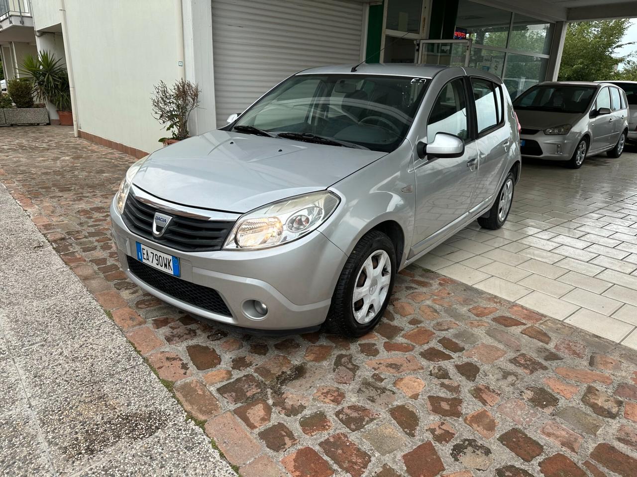 Dacia Sandero 1.4 GPL NEOPATENTATI (12 RATE)
