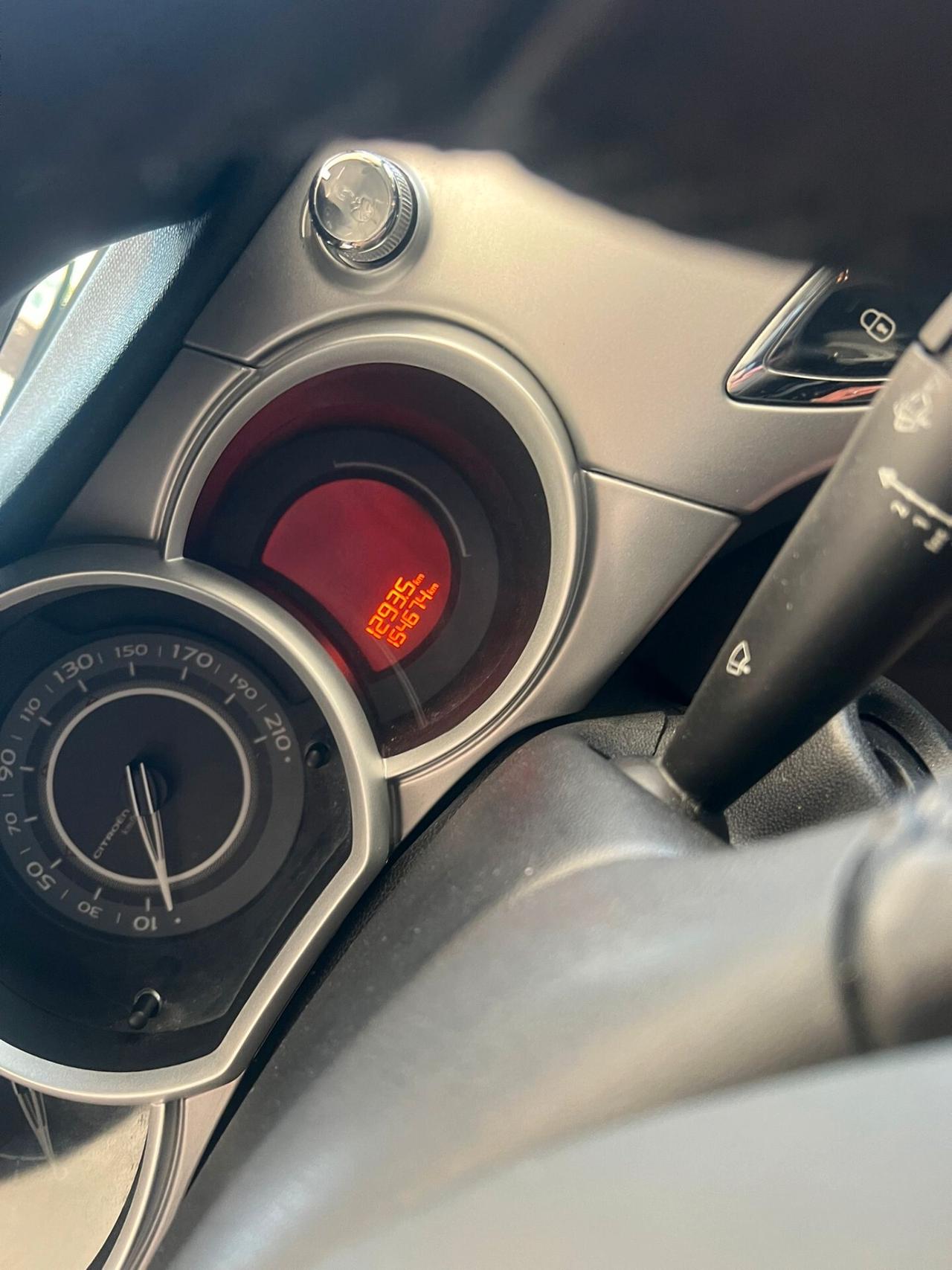 Citroen C3 II 1.1 Exclusive (exclusive style)