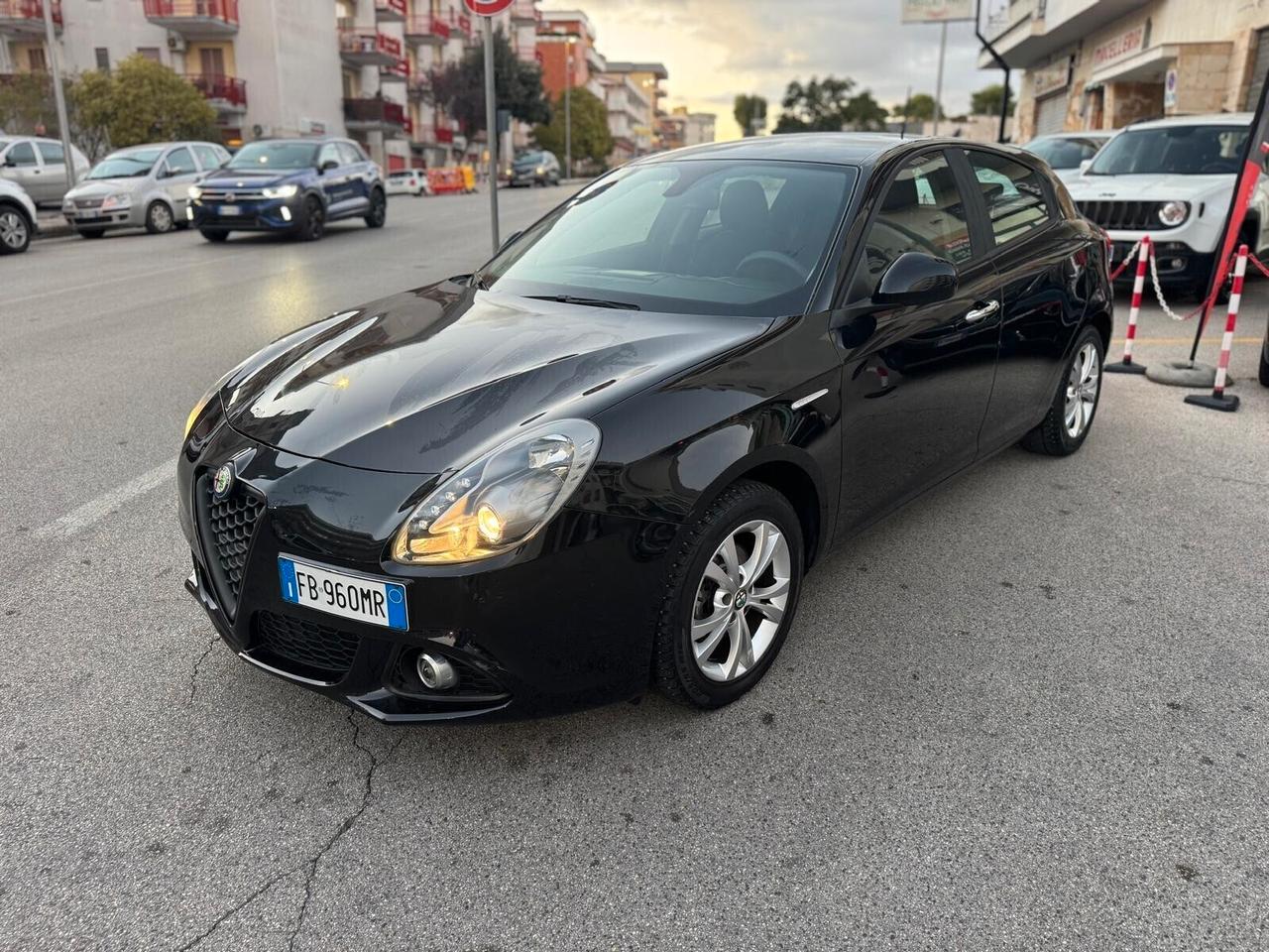 Alfa Romeo Giulietta 1.6 M.jet Distinctive * 2016 * Navi * Garantita 12 Mesi