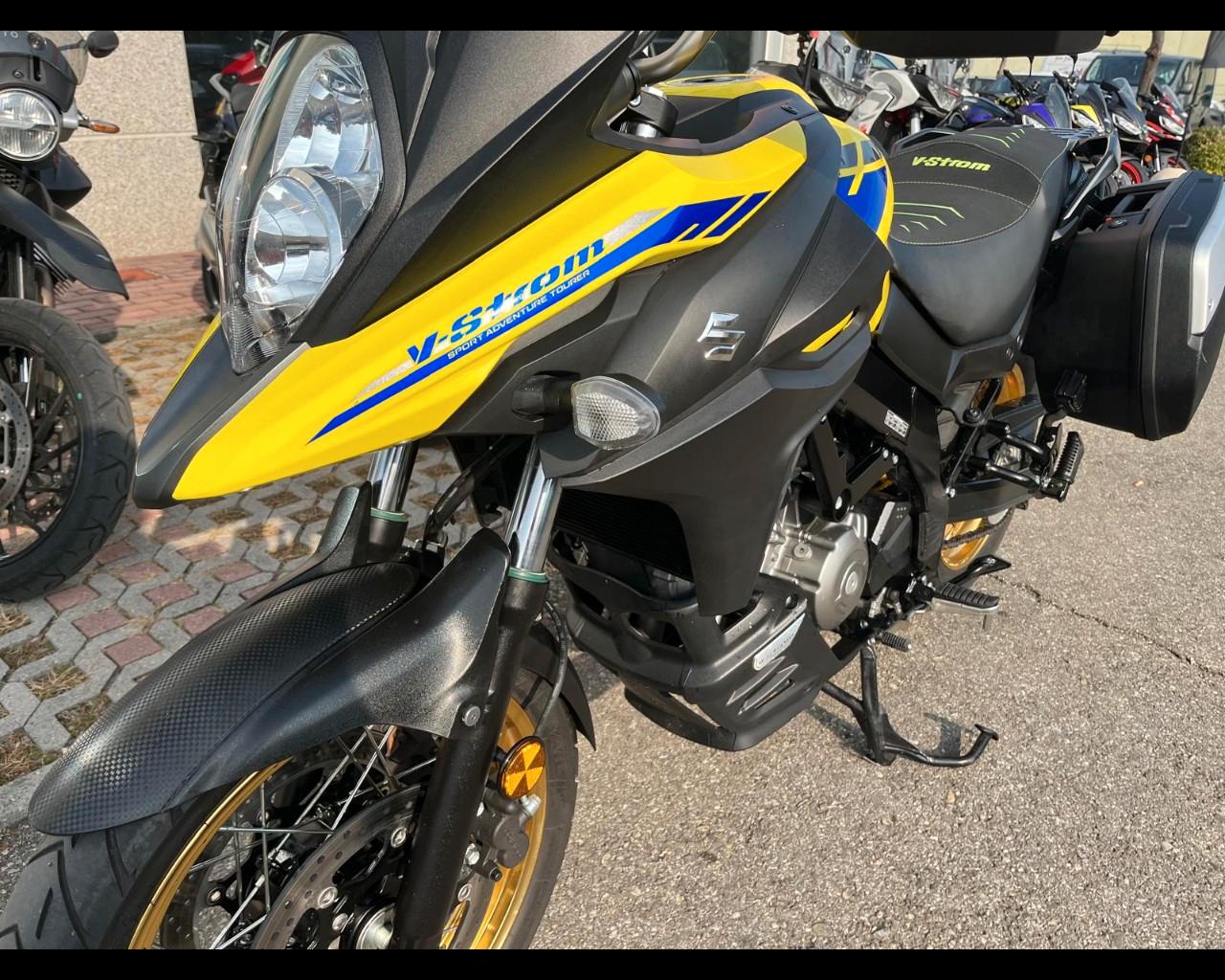 SUZUKI V-Strom - V-Strom DL 650 XT Abs my21