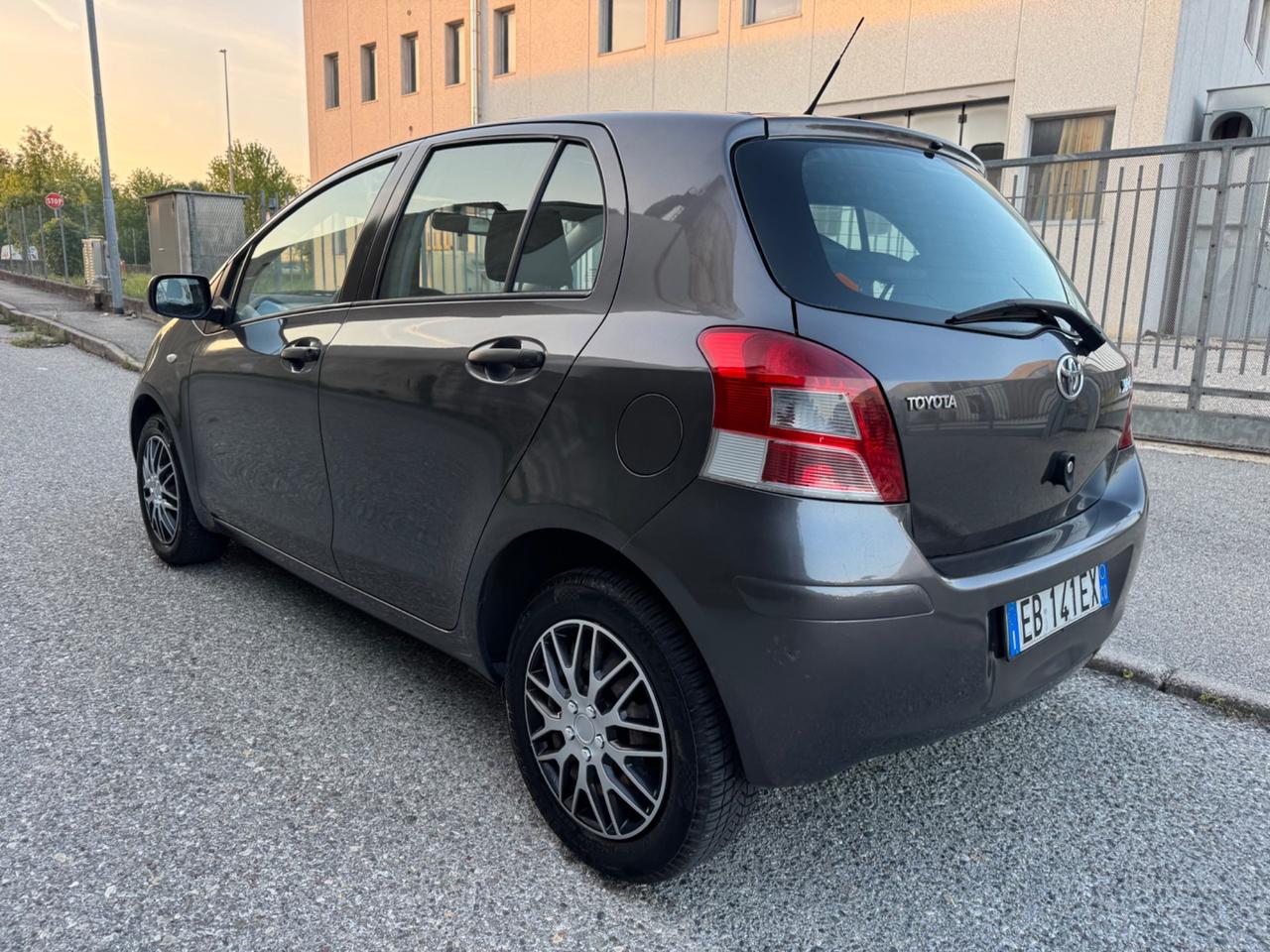 Toyota Yaris soli 120000km