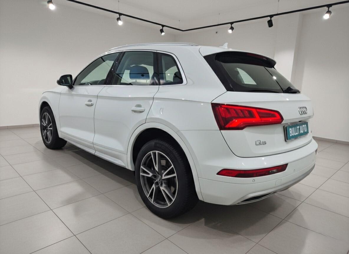 Audi Q5 35 TDI quattro S tronic Design