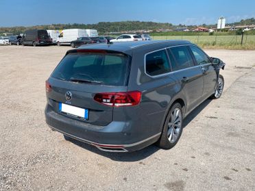 Volkswagen Passat Variant 1.4 phev GTE dsg INCIDENTATA