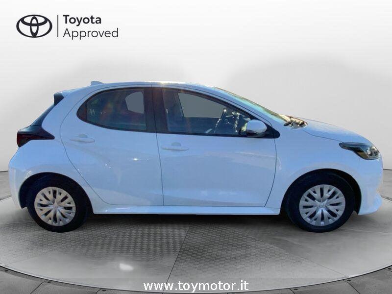 Toyota Yaris 4ª serie 1.0 5 porte Active