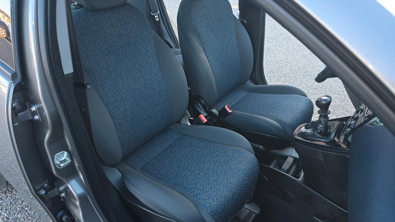 Lancia Ypsilon 1.0 FireFly 5 porte S&S Hybrid Gold