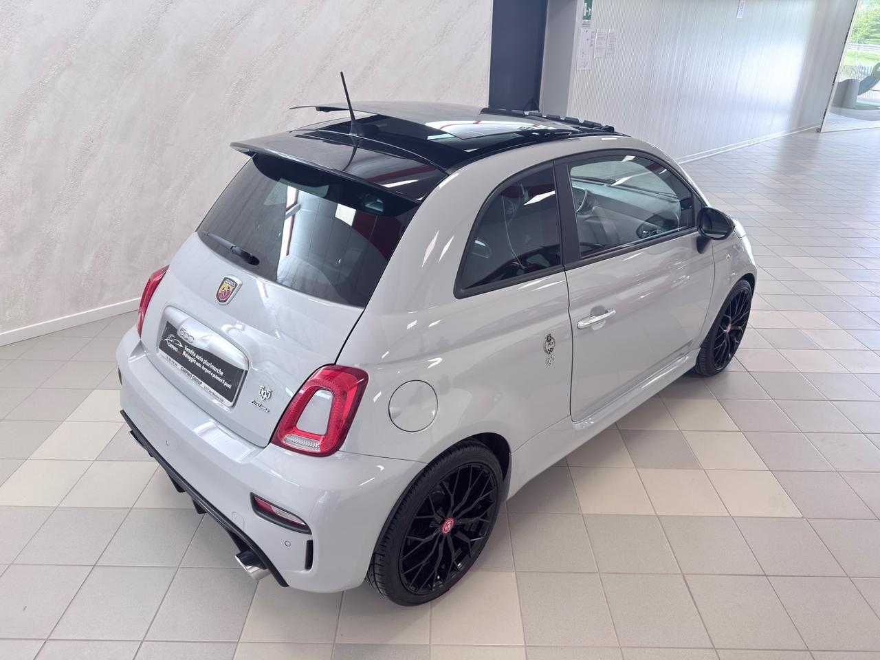 Abarth 595 1.4 Turbo T-Jet 165 CV Turismo
