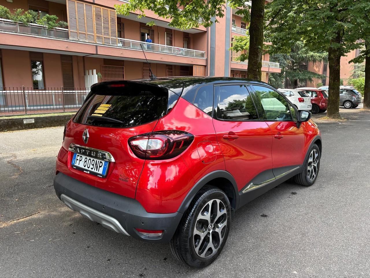 Renault Captur dCi 8V 90 CV EDC Start&Stop Sport Edition2