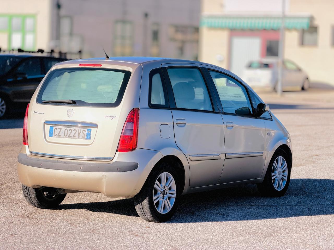 Lancia MUSA 1.3 diesel ok Neo Patentati
