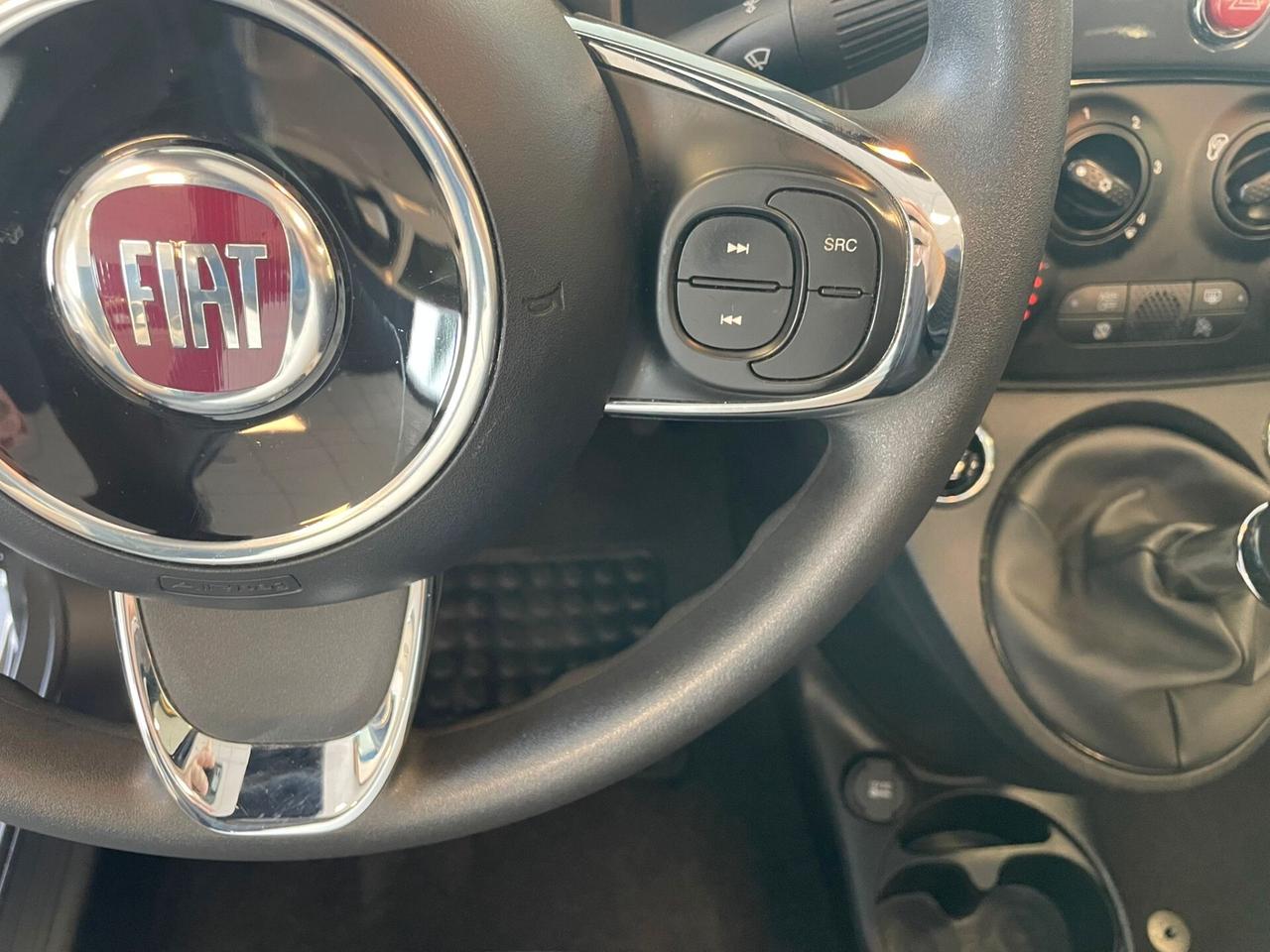 Fiat 500 C 1.0 Hybrid Red