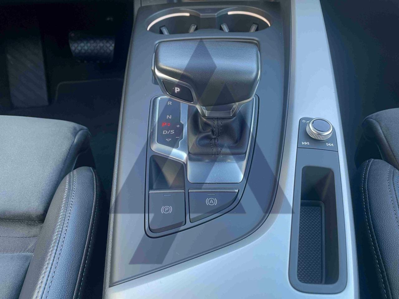 Audi A4 allroad 40 TDI 204 CV S tronic Identity Contrast