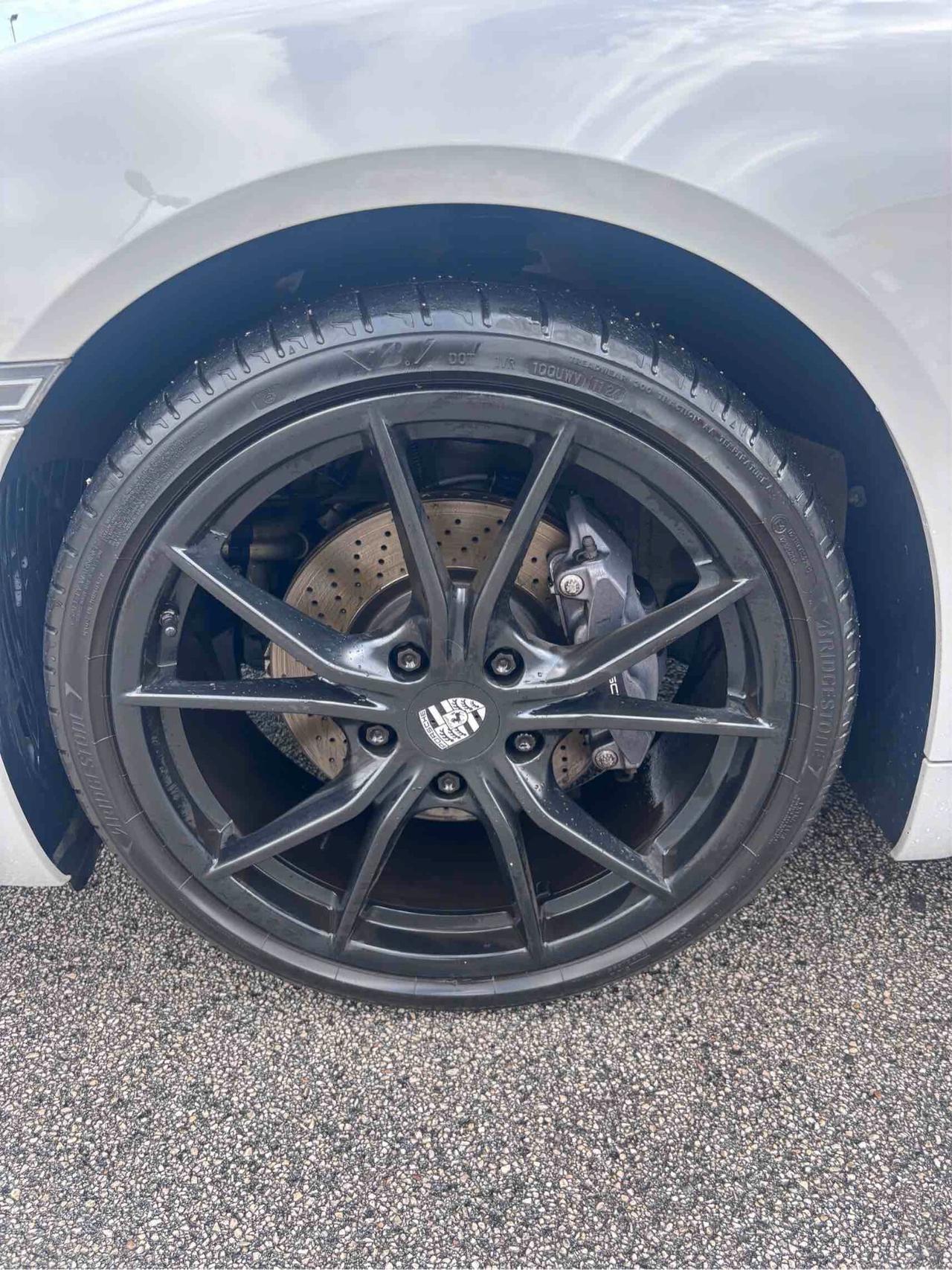 Porsche 718 Spyder Cayman 2.0