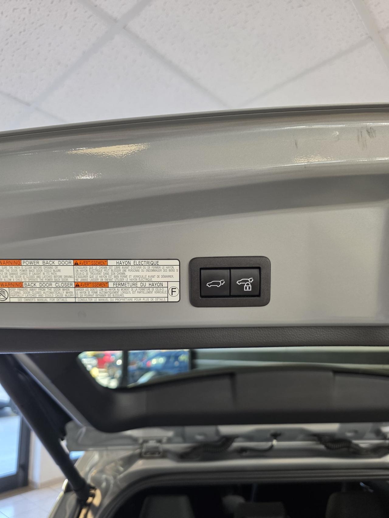 Toyota Corolla Cross 1.8 Hybrid 140 CV E-CVT Trend