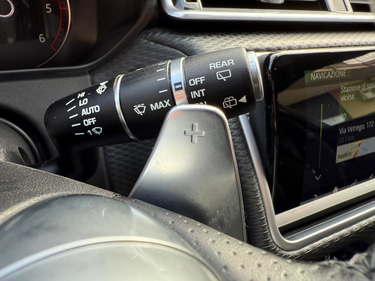 Land Rover Range Velar 2.0D I4 180 CV R-Dynamic