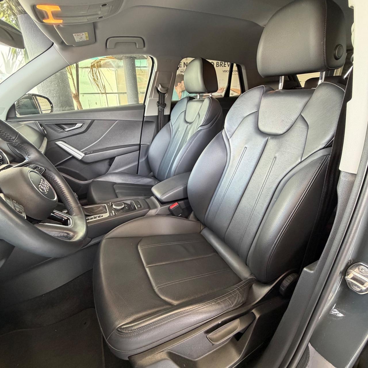Audi Q2 30 TDI S TRONIC LINE EDITION