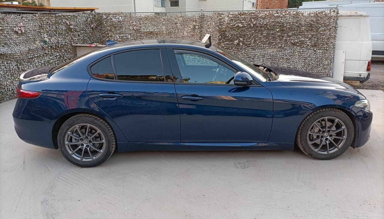 Alfa Romeo Giulia 2.2 Turbodiesel 150 CV Super ZAMPOGNAUTO CT