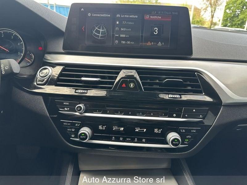 BMW Serie 5 530d Touring Luxury *PACCHETTO LUCI, TAGLIANDI BMW, PROMO AZZURRA*