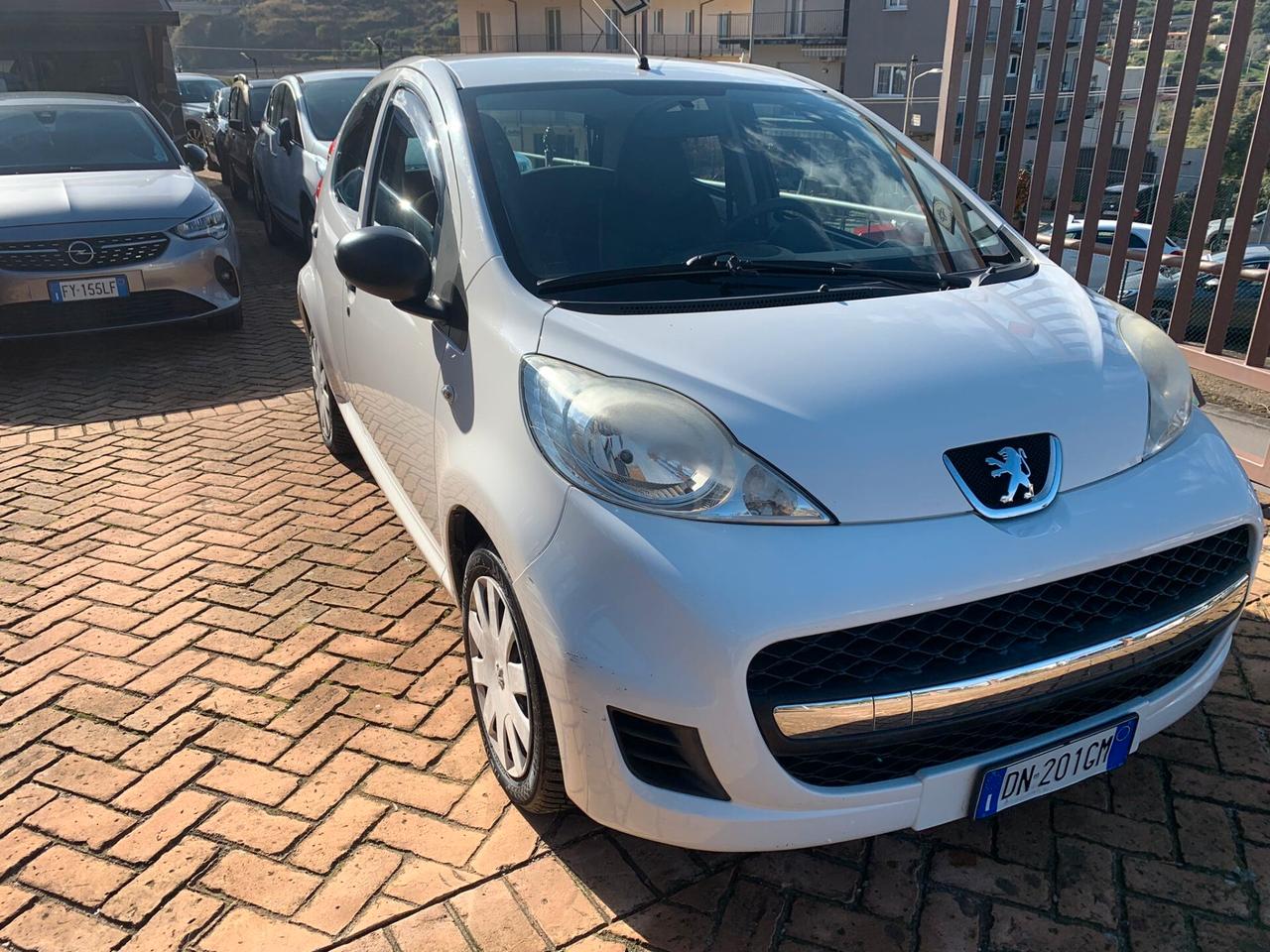 Peugeot 107 1.0 68CV 5p. Sweet Years -UNICO PROPRIETARIO-