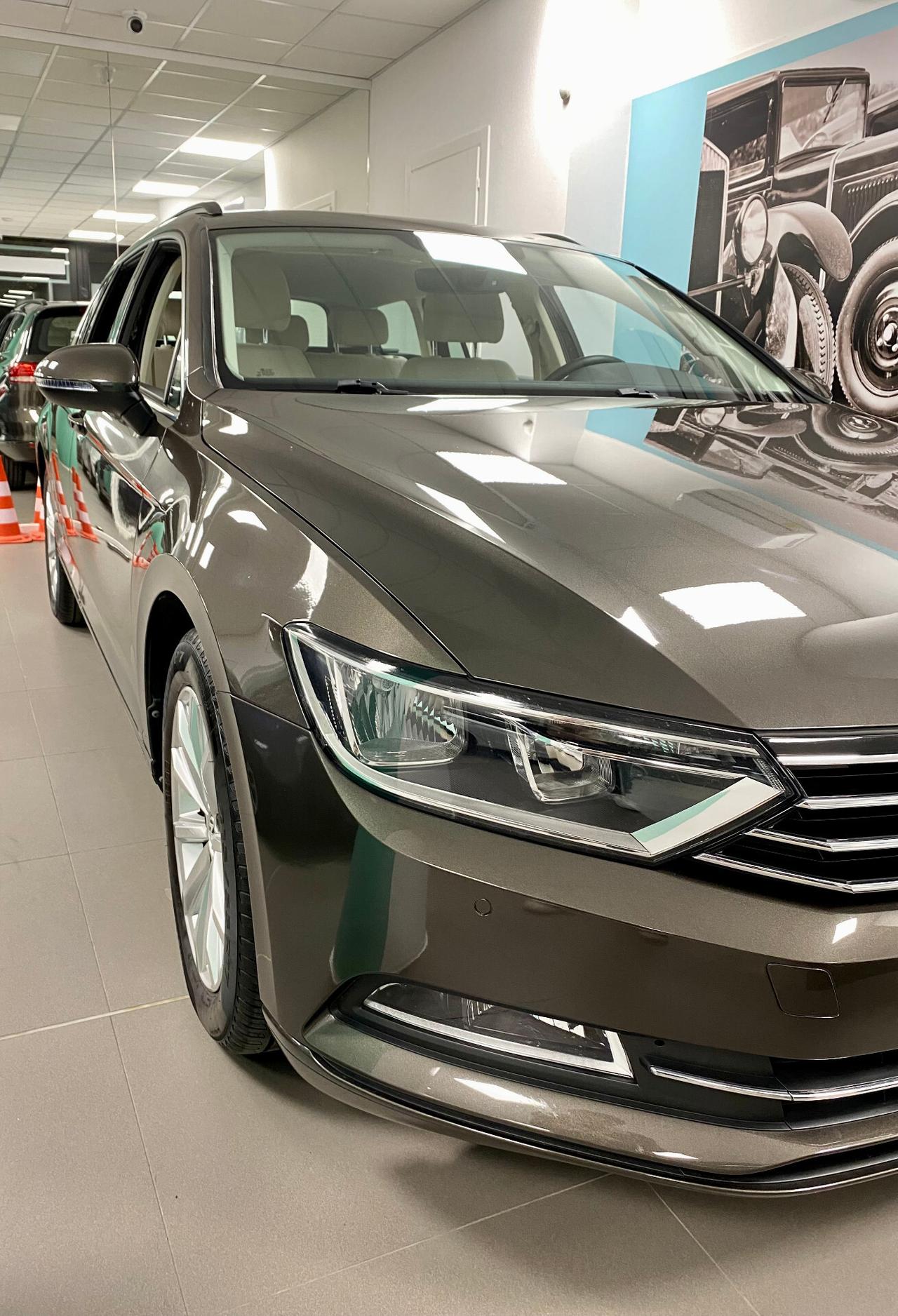 Volkswagen Passat Variant 2.0 TDI Confortline BlueMotion Technology SOLO 71885 CHILOMETRI