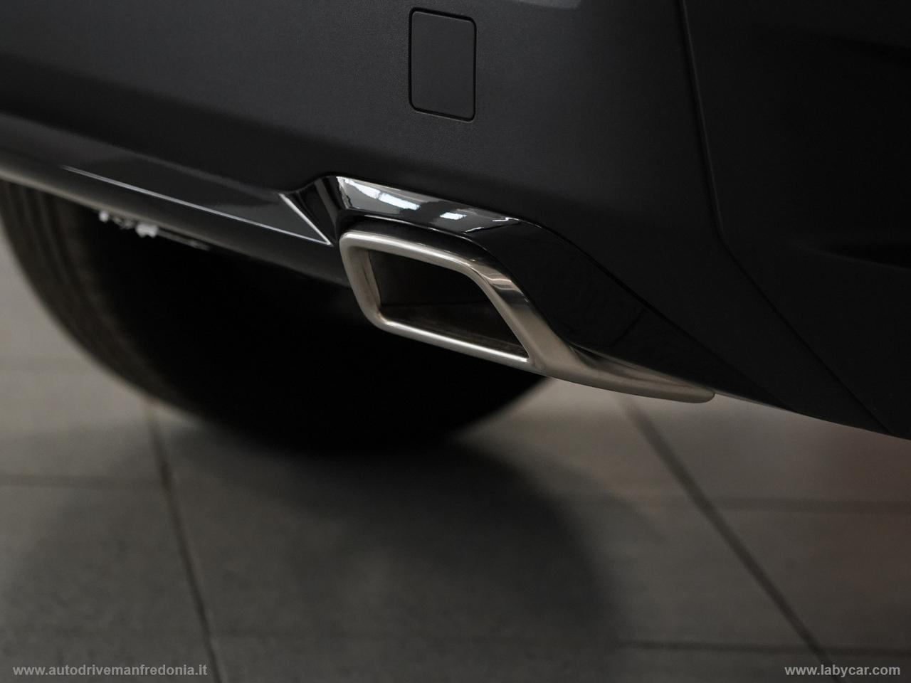 PEUGEOT 2008 Hybrid 136 e-DCS6 GT