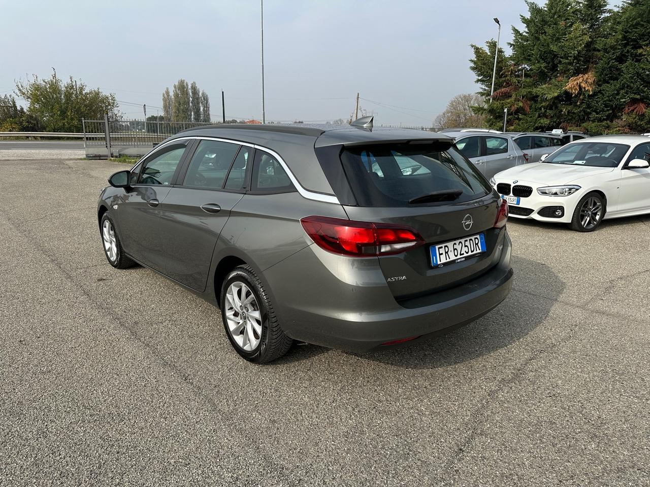 Opel Astra 1.6 CDTi 136CV aut. Sports Tourer Business - 2018