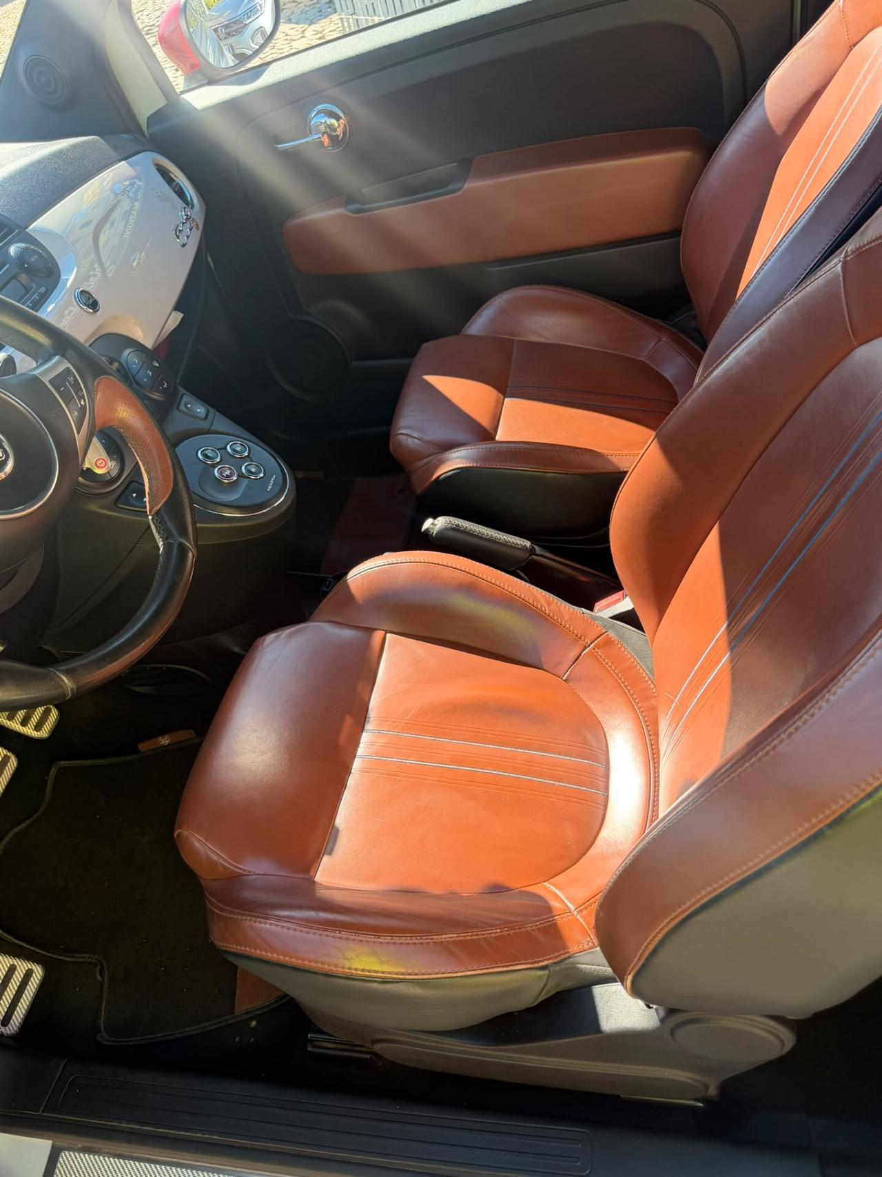 Abarth 500 C 1.4 Turbo T-Jet Custom