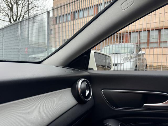 MERCEDES-BENZ CLA 200 CDI S.W. Automatic Sport 136CV NAVI+RETR.