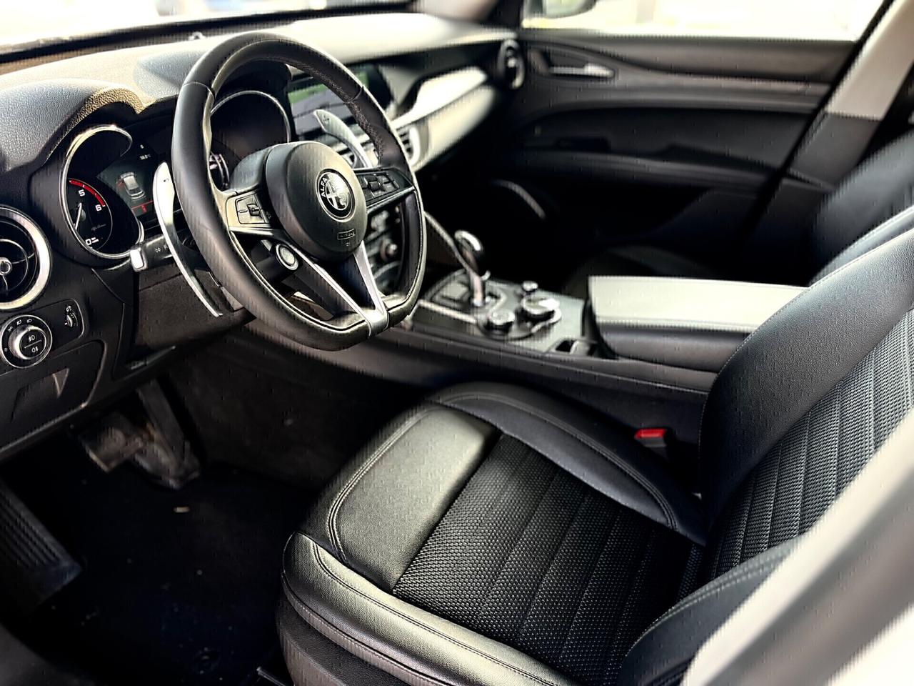 Alfa Romeo Stelvio 2.2 Turbodiesel 210 CV AT8 Q4 Executive