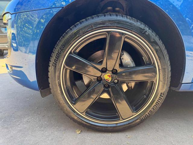 PORSCHE Macan 2.0 Sport design, 21", Sospensioni