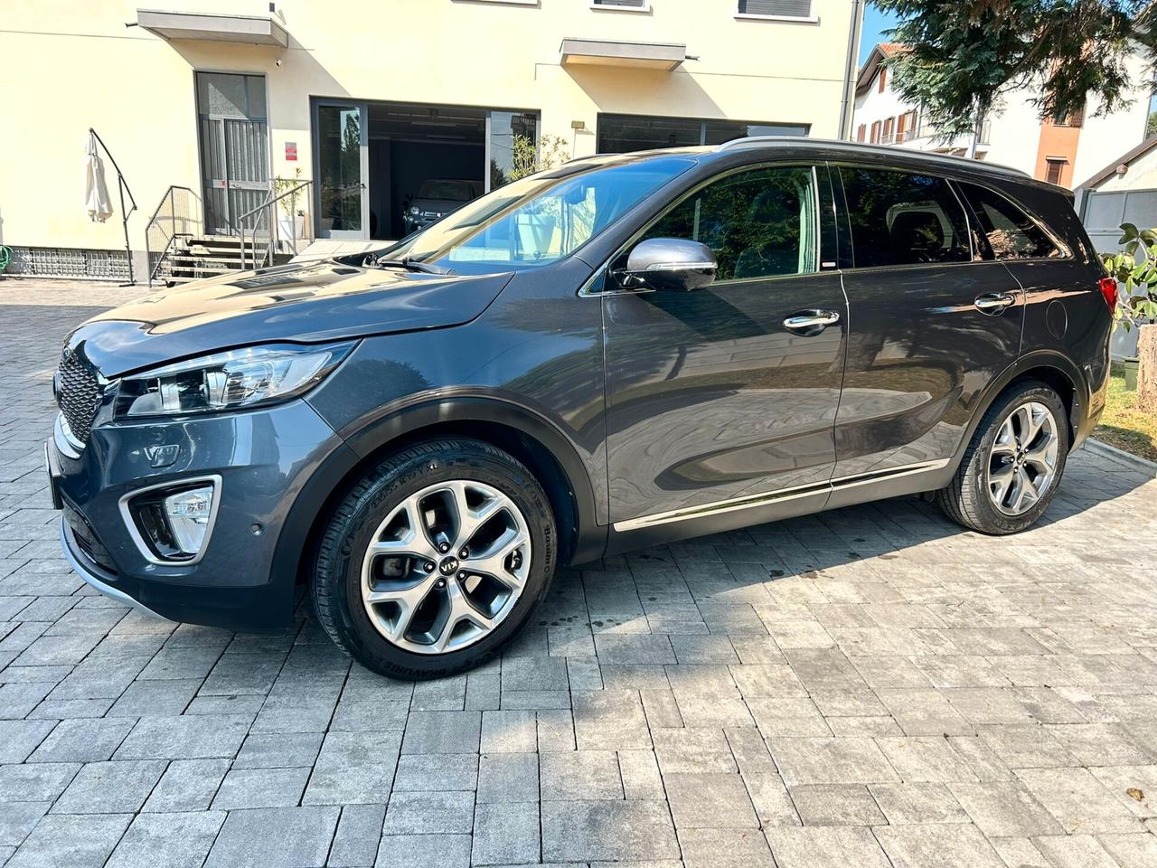 Kia Sorento 2.2 CRDi AWD Feel Rebel TETTO NAVI LED