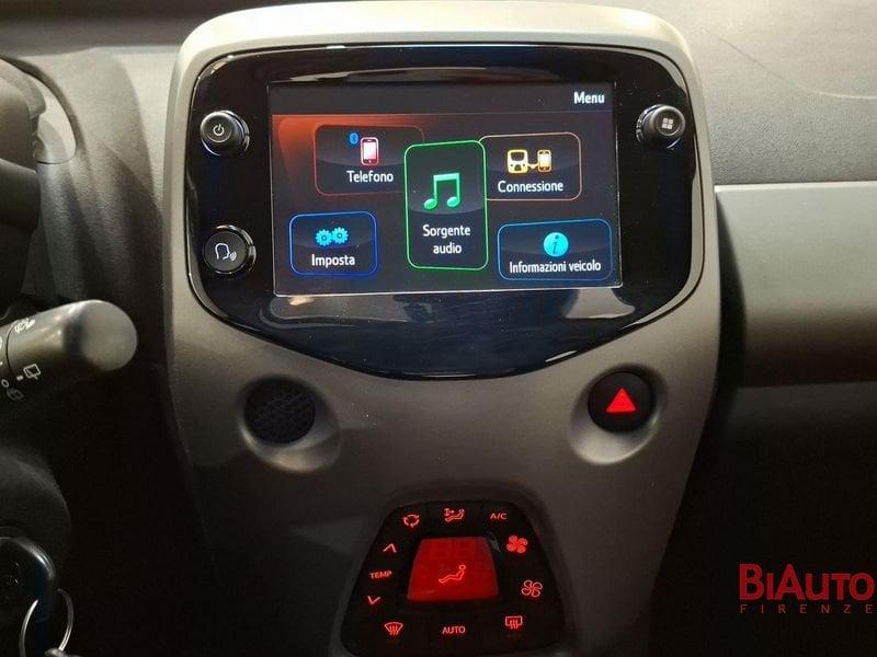 Toyota Aygo Aygo 5p 1.0 x-play 72cv