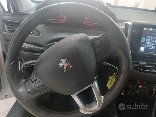 Peugeot 208 1.4 VTi 95 CV 5p. GPL MOTORE NUOVO