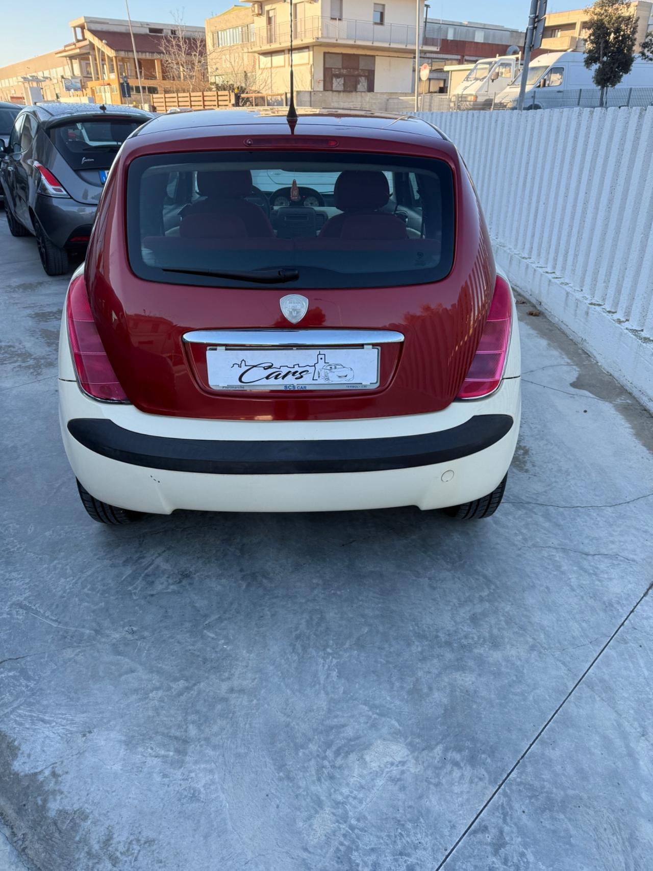 Lancia Ypsilon 1.3 Multijet 16V Argento