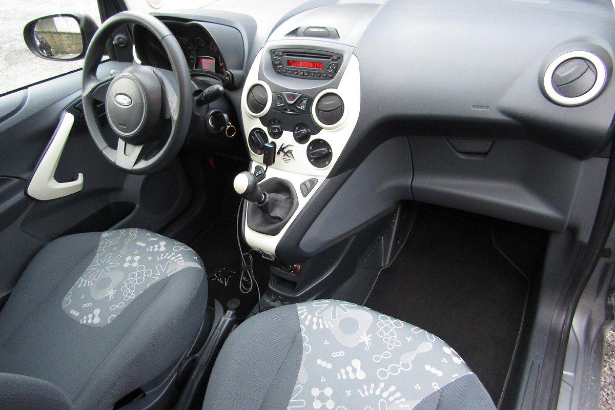 FORD Ka 1.2 8V 69 CV Individual