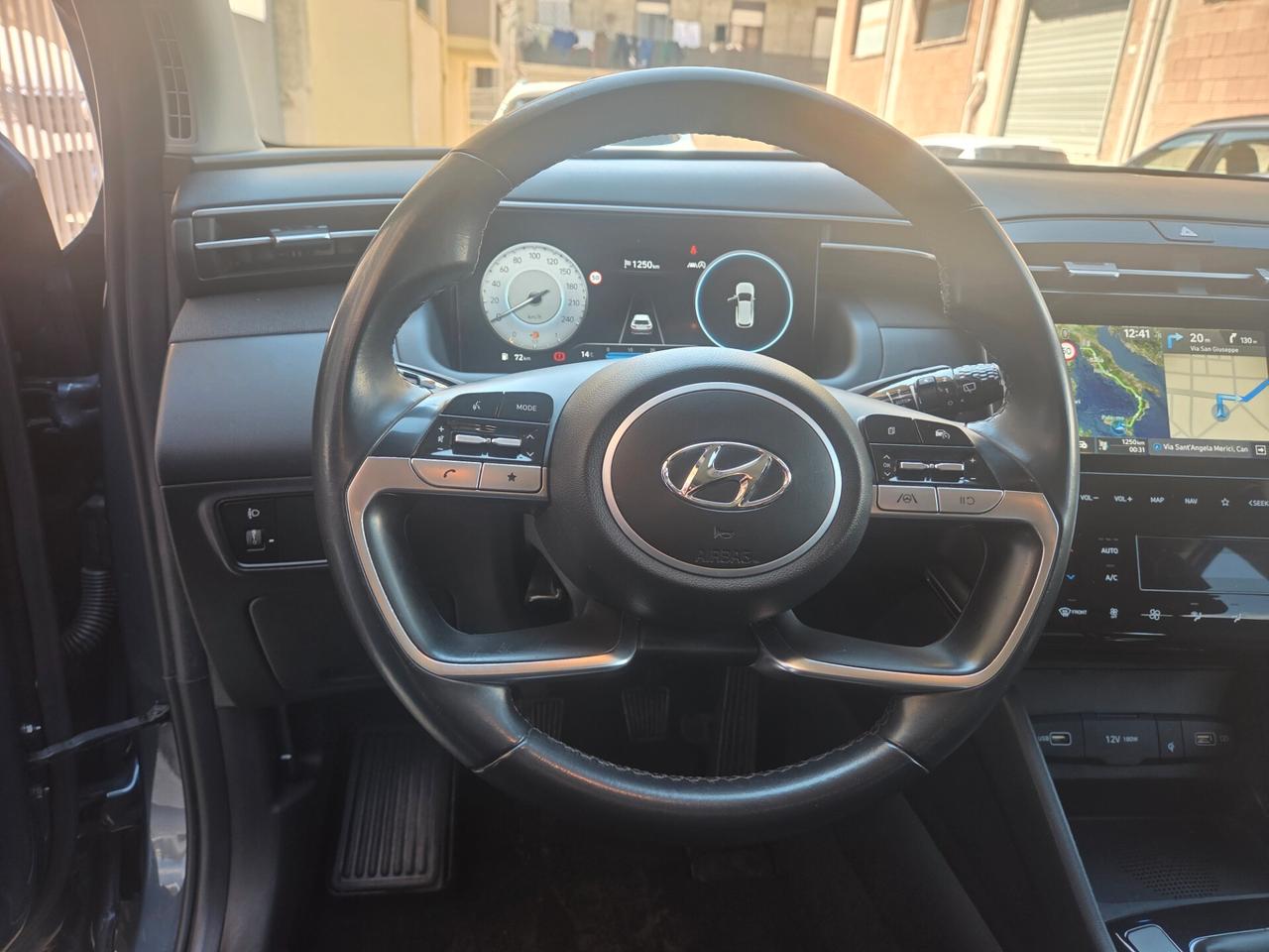 HYUNDAI TUCSON ANNO 2022 SOLI KM 120000 CERTIFICATI