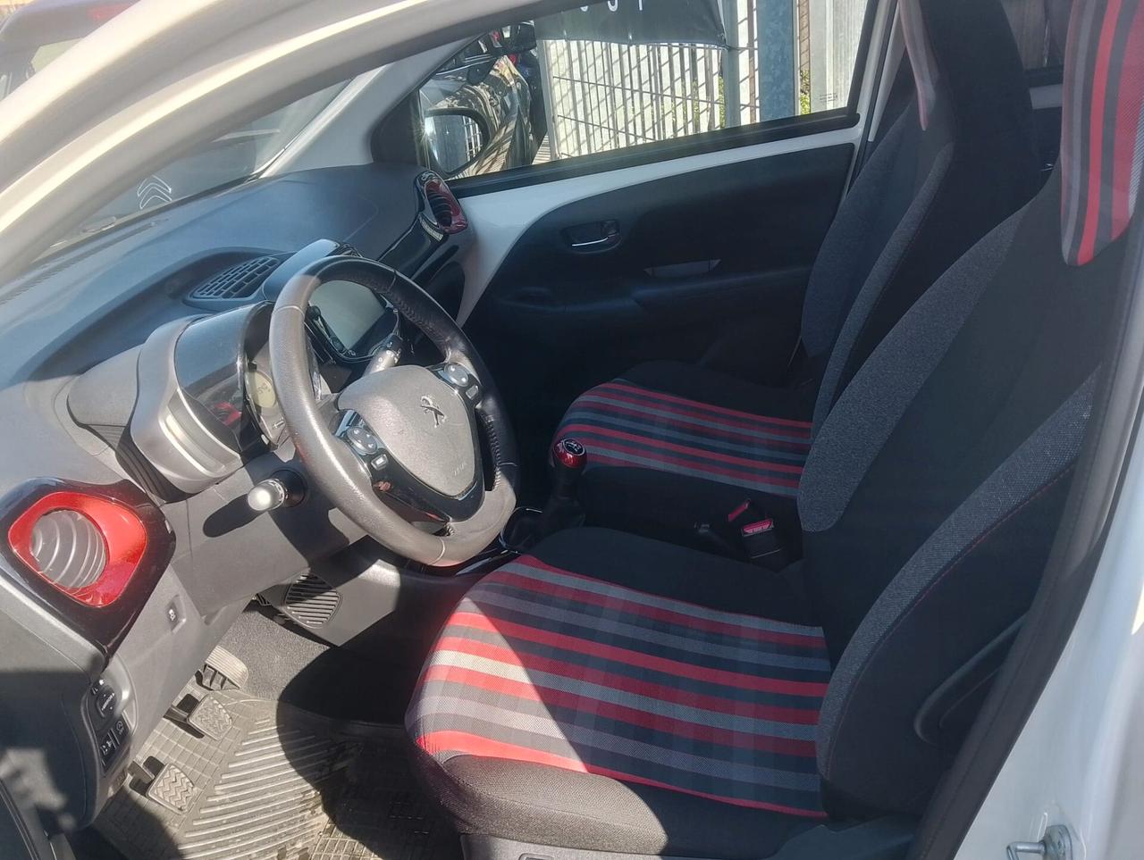 Peugeot 108 VTi 72 ETG 5 porte Allure TOP!