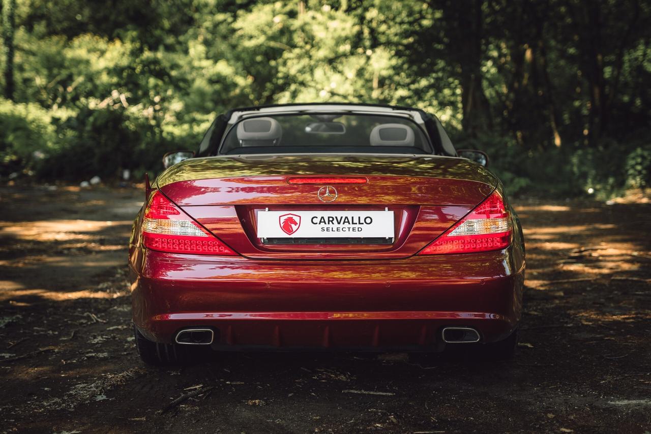 Mercedes SL 350 V6 315cv | 11 Tagliandi Mercedes | 31.000km
